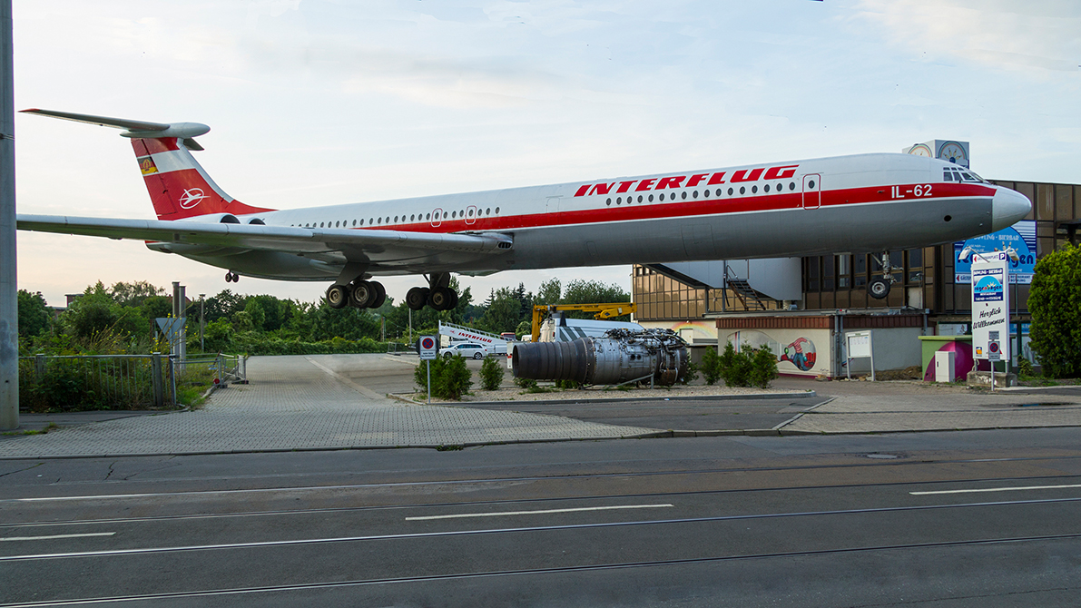 IL-62 Arno-Nitzsche-Straße Leipzig